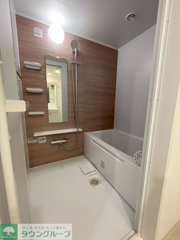 バス・シャワールーム　洗面