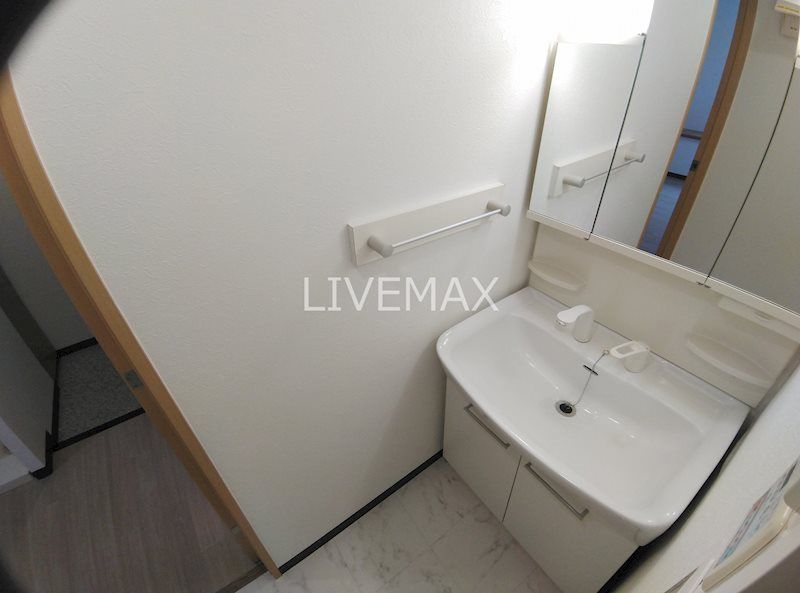 洗面設備　※別号室参照写真