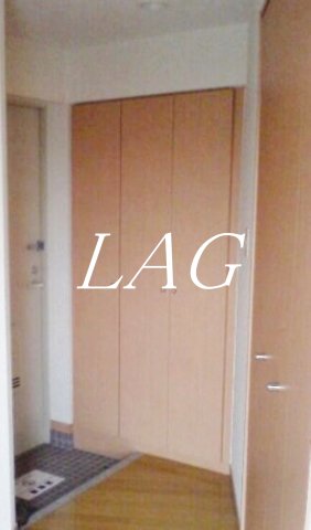 玄関　玄関です。