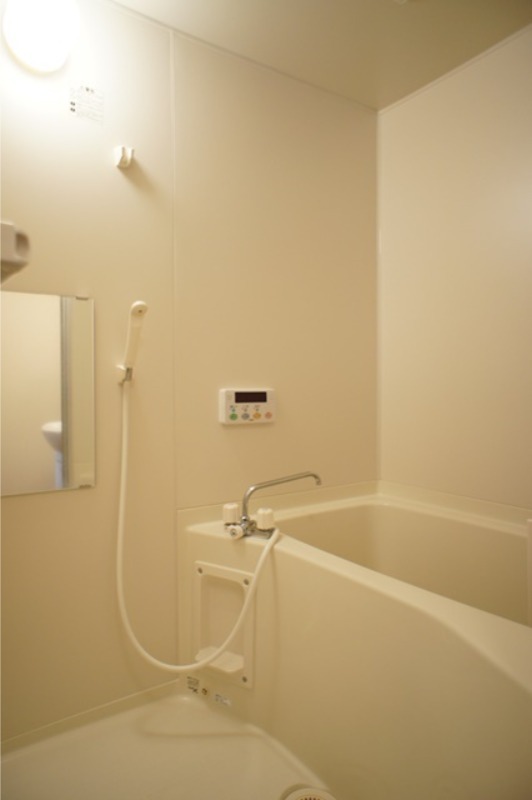 バス・シャワールーム　図面と現状に相違がある場合には現状を優先