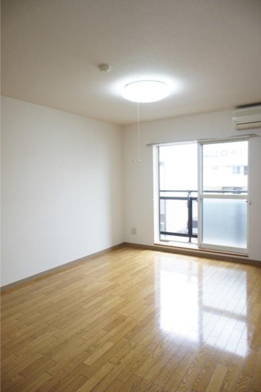 居室・リビング　図面と現状に相違がある場合には現状を優先