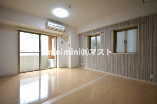 居室・リビング　別号室参考写真