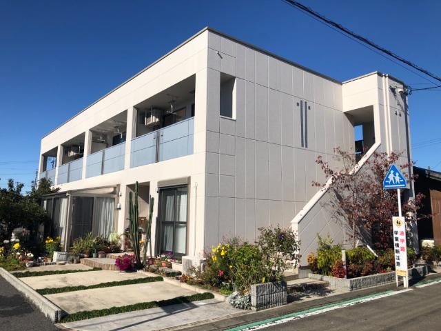 建物外観　外観写真（昼）