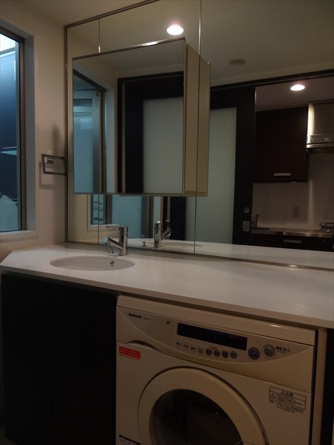 洗面設備　同マンション別部屋