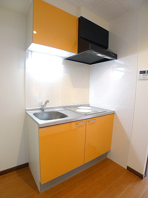 キッチン　キッチンはシステムキッチン