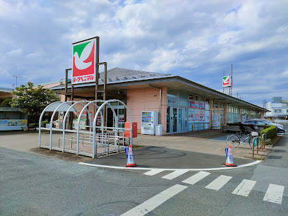 スーパー　ヨークベニマル西川田店（スーパー）まで190m