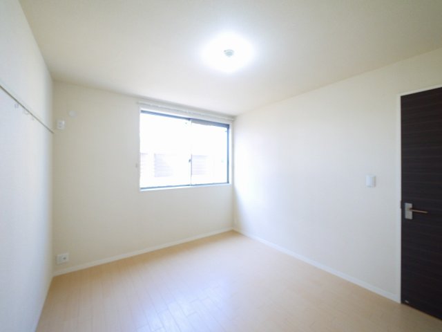 その他部屋・スペース　使い勝手のいい洋室です