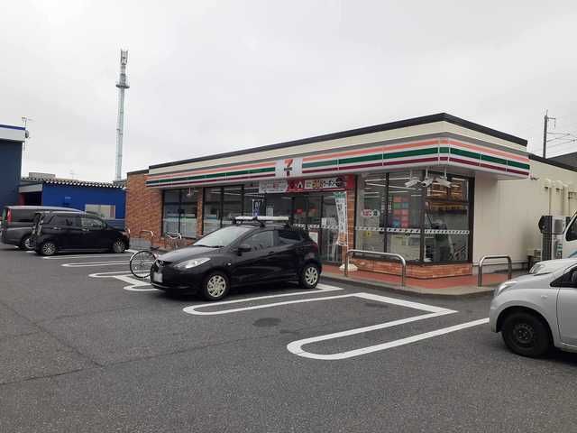 コンビニ　セブンイレブン新潟山田店（コンビニ）まで1100m