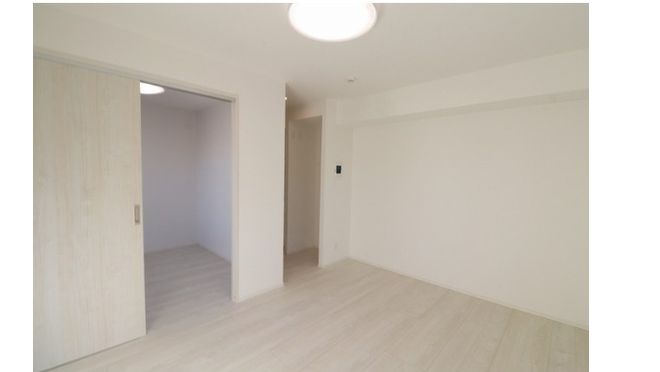 居室・リビング　使いやすい居間です