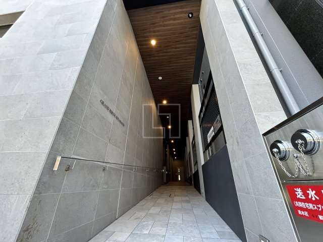 エントランス　リアライズ天満橋　エントランス