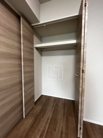 収納　リアライズ天満橋　クローゼット