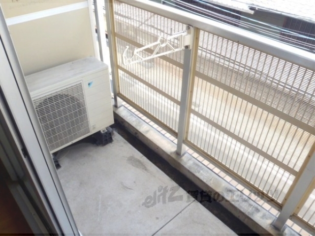 バルコニー　ベランダ