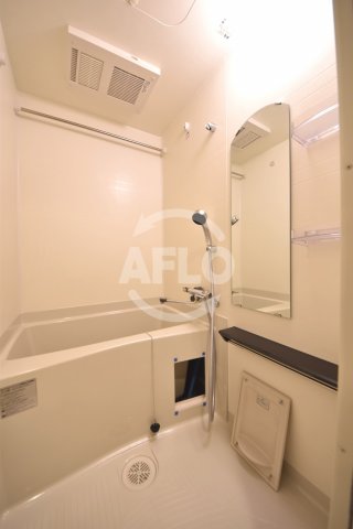 バス・シャワールーム　プレサンスOSAKA DOMECITYスクエア　バスルーム