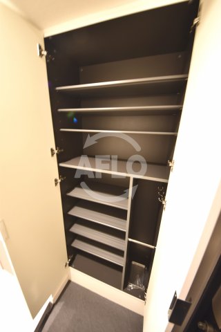 収納　プレサンスOSAKA DOMECITYスクエア　シューズボッ