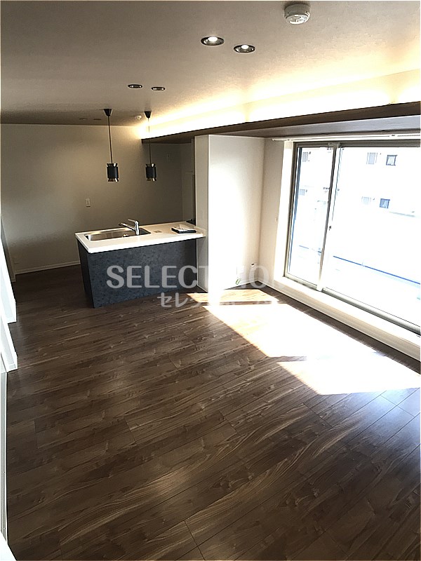 居室・リビング　ゆったり過ごせる居間です