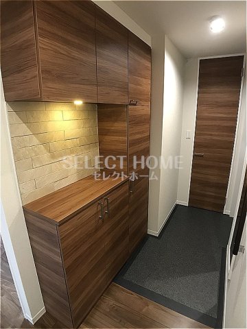 玄関　シンプルで使いやすい玄関です