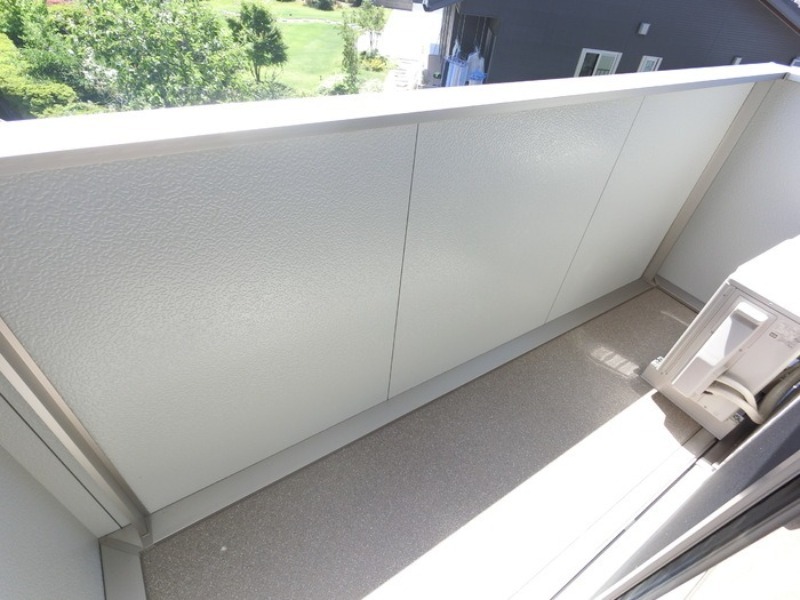 バルコニー　図面と現状に相違がある場合には現状を優先