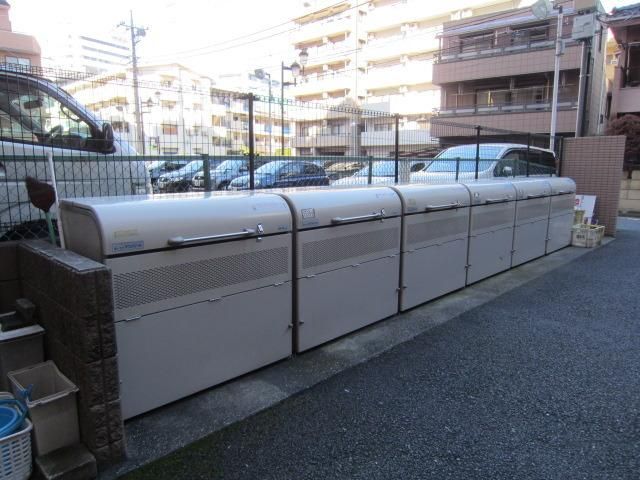 その他　★ごみはここへ★