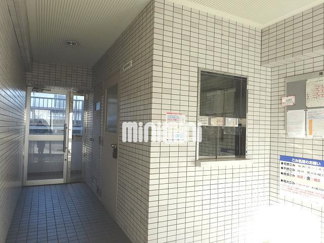 ロビー　ようこそ！