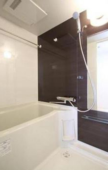 バス・シャワールーム　★便利な浴室乾燥機付きバスルーム★