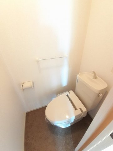 トイレ　ゆったりとした空間のトイレです