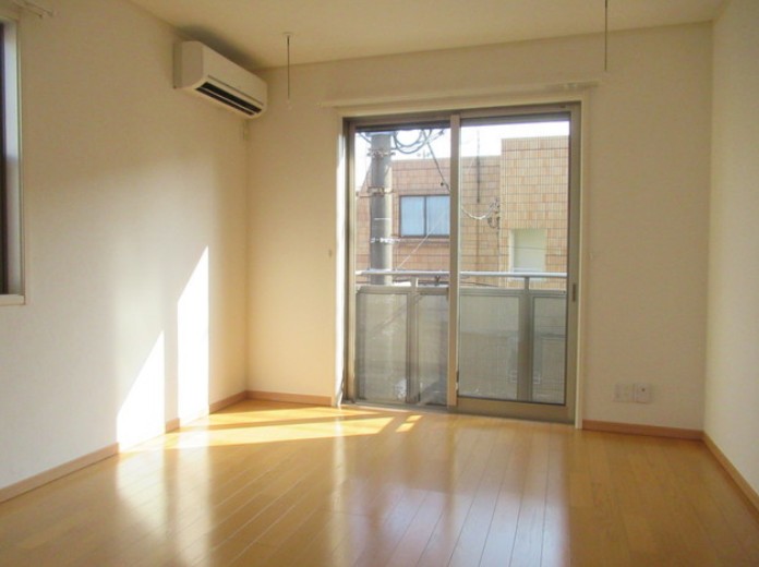 居室・リビング　★家具が置きやすい間取りです★