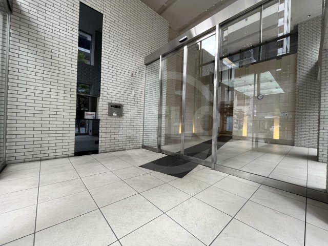エントランス　エスリード南堀江　エントランス