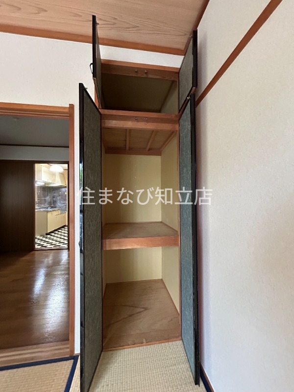 収納　同型タイプ