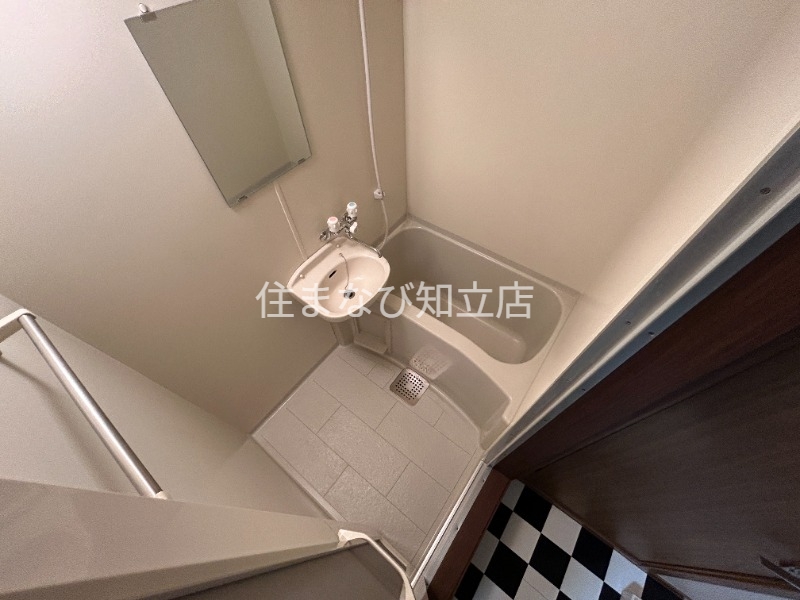 洗面設備　同型タイプ