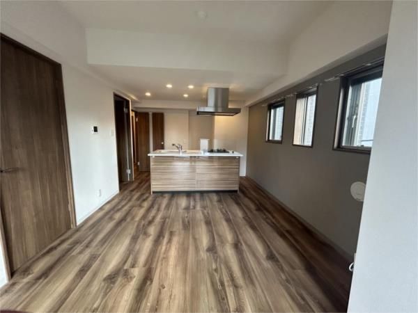 居室・リビング　※別部屋参考写真