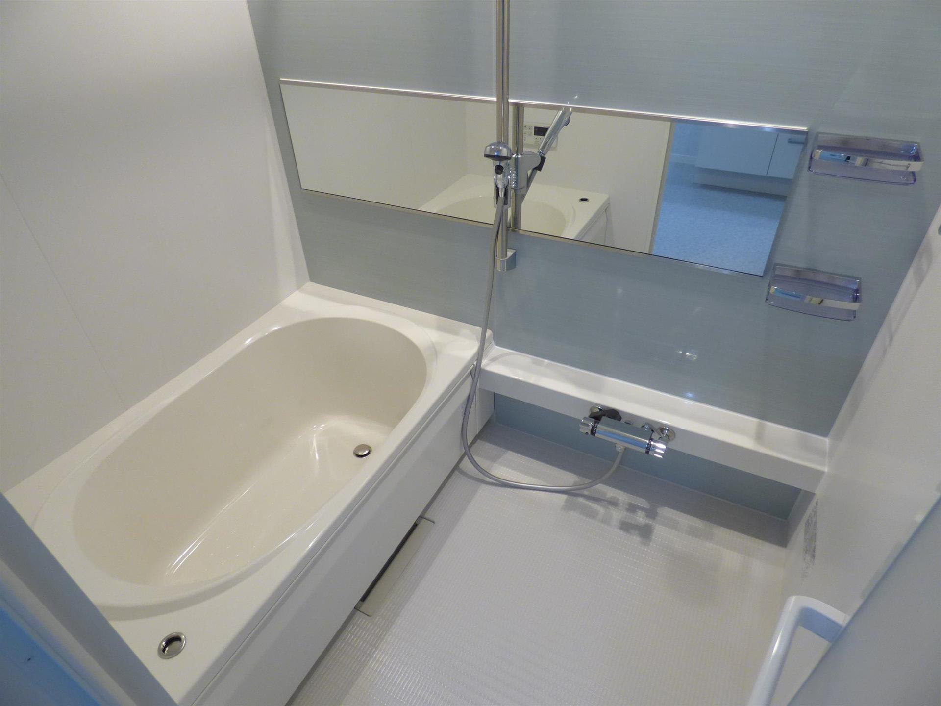 バス・シャワールーム　ユニットバス　追い焚き　浴室換気乾燥機