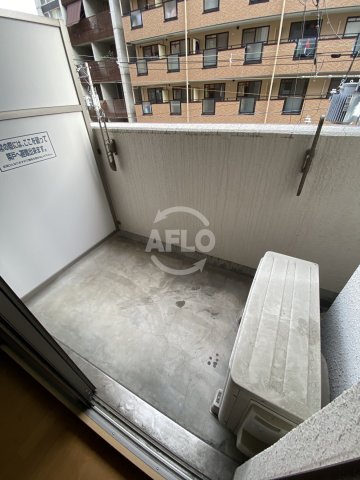 バルコニー　アーバンコンフォート堀江　バルコニー