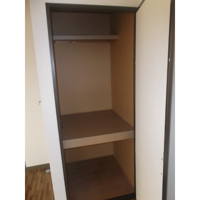 収納　ルマシスワ