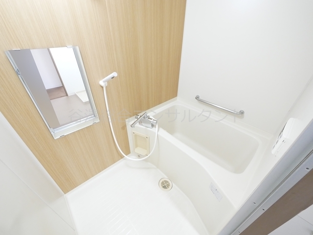 バス・シャワールーム　高温差し湯