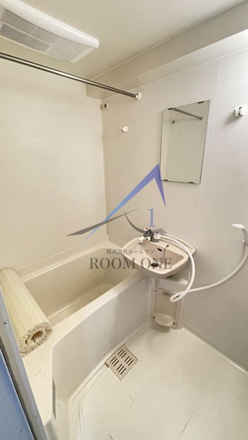 バス・シャワールーム　お風呂です。