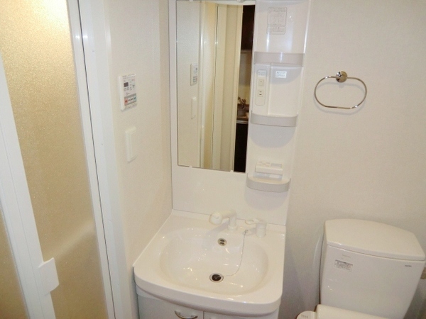 洗面設備　独立洗面化粧台付き☆