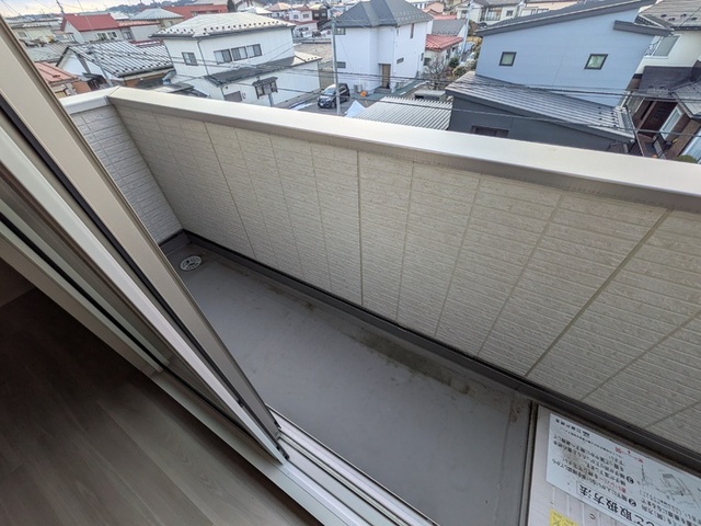 バルコニー　バルコニー
