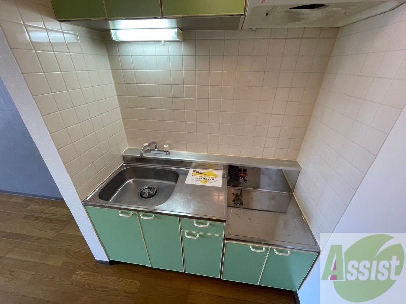 キッチン　キッチンはスペースも広々していて使いやすそうですよ！