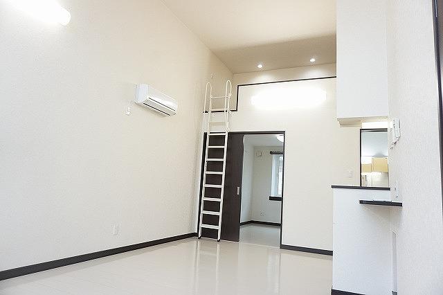 居室・リビング　リビング１