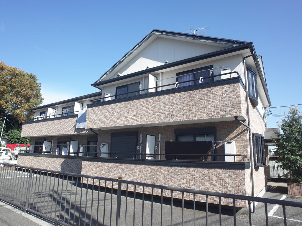 建物外観　木造2階建（2×4工法）