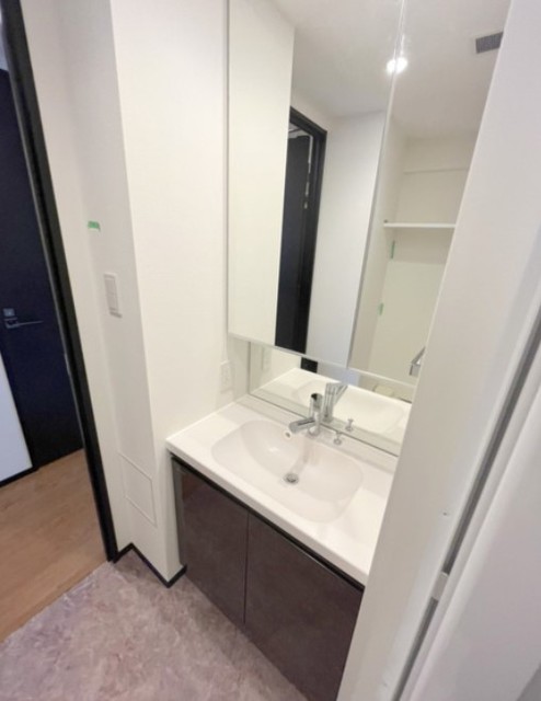 洗面設備　※別部屋写真参照