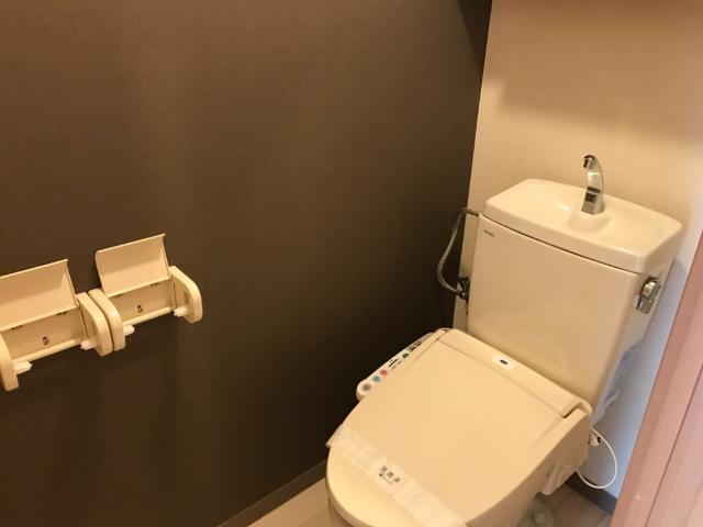 トイレ　シャワー付トイレ