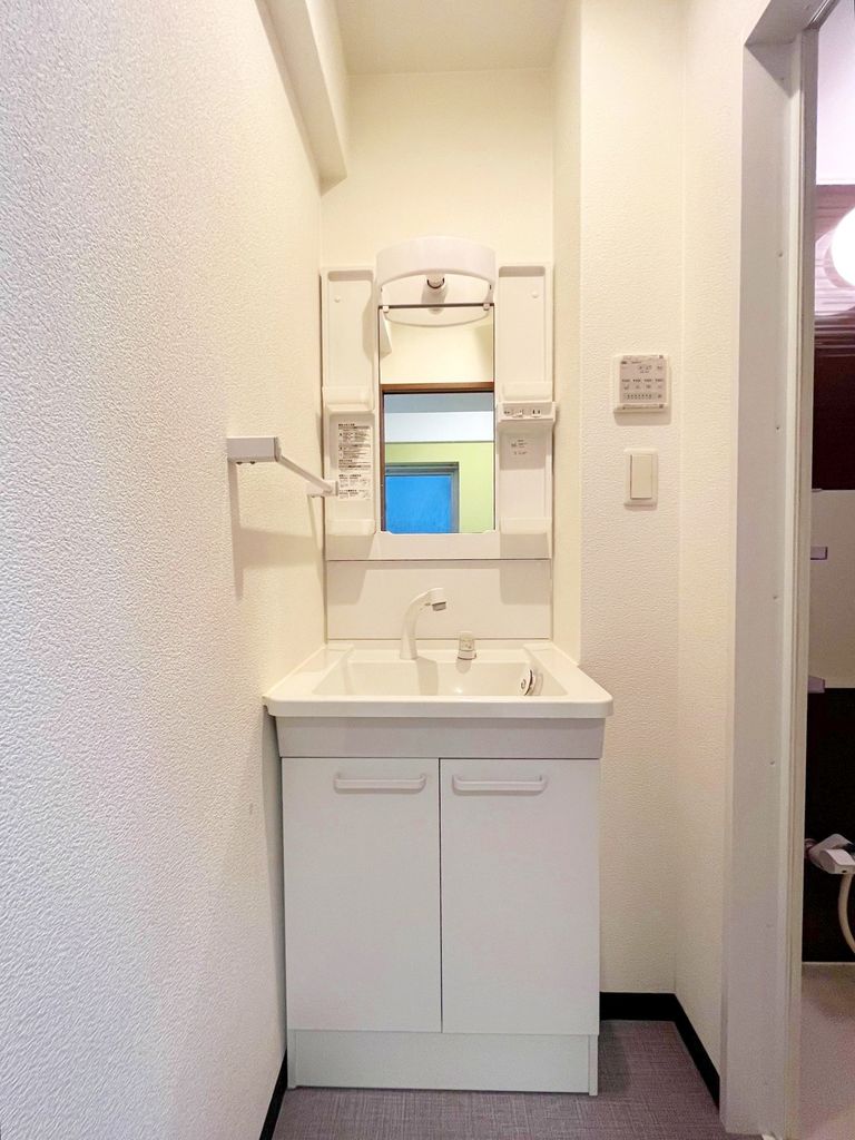 洗面設備　※代表タイプの写真のため実際と異なる場合がございます