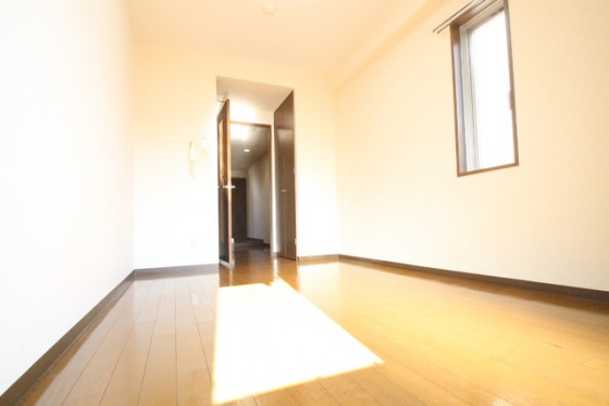 居室・リビング　※他部屋のお写真になります