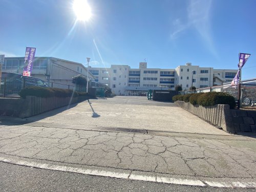 小学校　流山市立南流山小学校（小学校）まで664m
