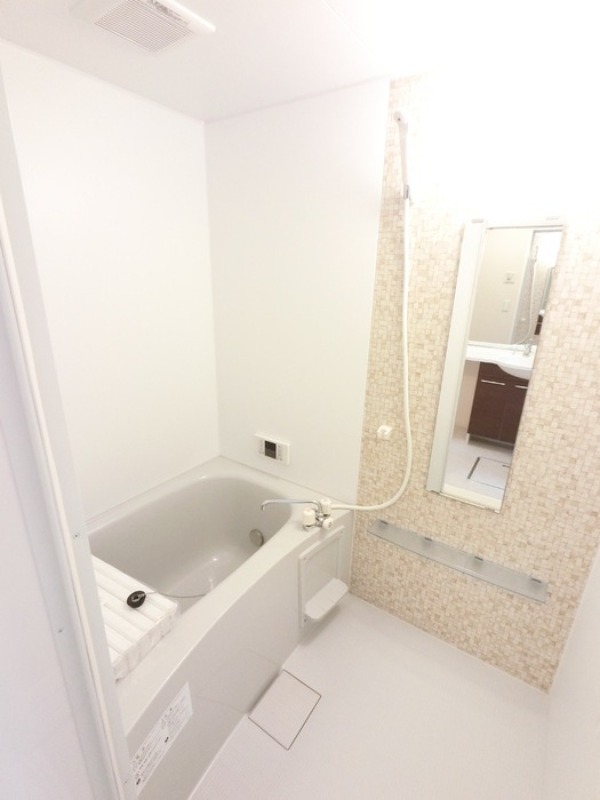 バス・シャワールーム　図面と現状に相違がある場合には現状を優先