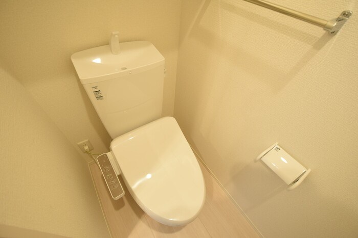 HABITATION神戸のトイレ写真