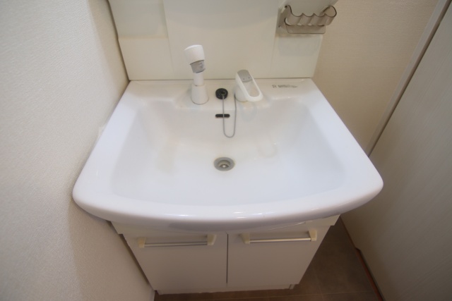 洗面設備　※別室の参考写真の為、現況優先です。