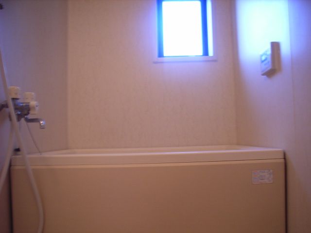 バス・シャワールーム　バスルーム