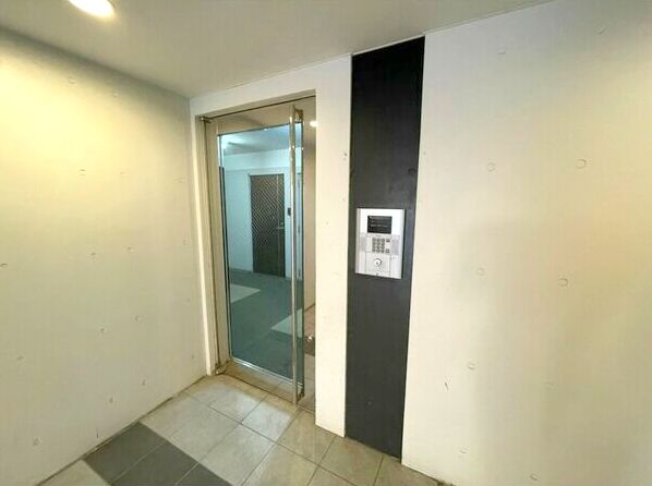 エントランス　☆オートロック付き☆